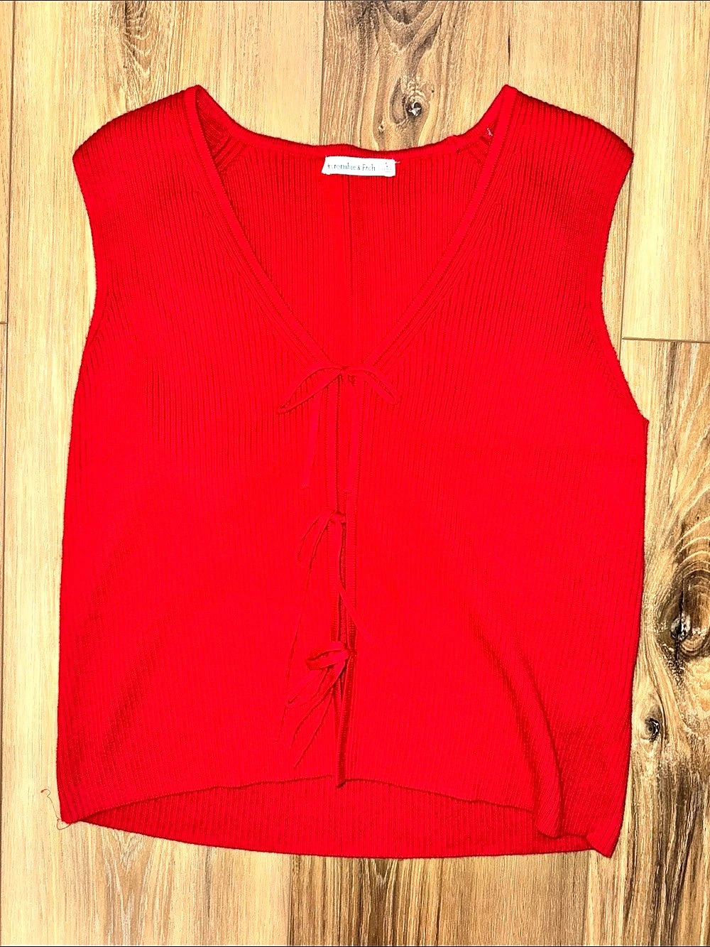 Abercrombie & Fitch Tie-Front V-Neck Sweater Vest Red Size Small